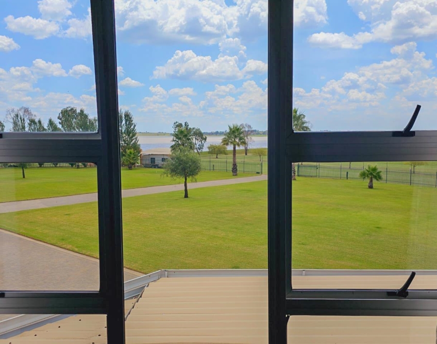 3 Bedroom Property for Sale in Oranjeville Free State